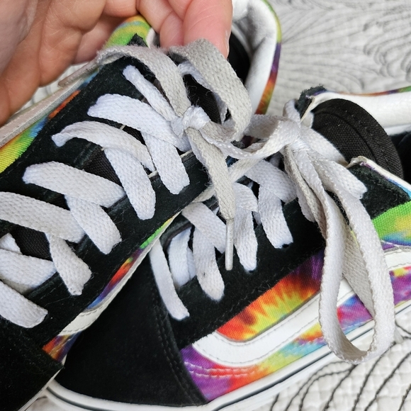 EUC Vans Old Skool Rainbow Tie Dye Low Top Sneakers Kids 2.5 - Picture 5 of 11